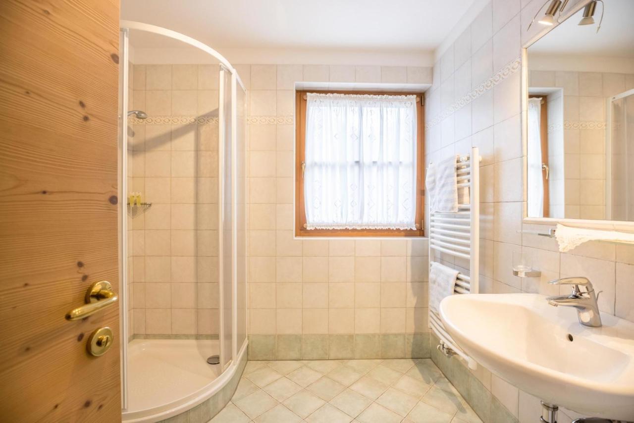 Ciasa Tlara App Alma Apartment Сан Вигилио ди Маребе Екстериор снимка